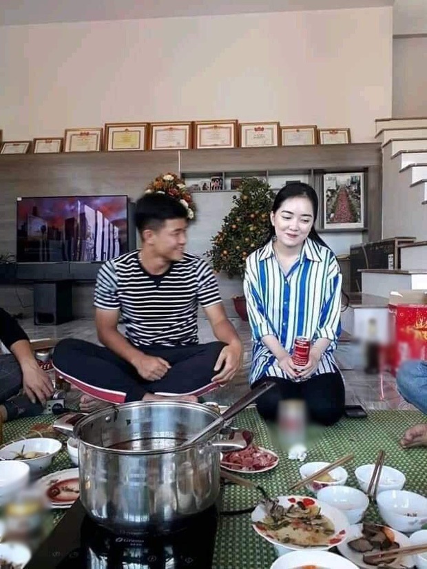 4 năm bên nhau của Hà Đức Chinh và Mai Hà Trang: Từ hẹn hò giấu mặt đến bước ngoặt về quê ra mắt, kết lại bằng đám cưới siêu hoành tráng-5