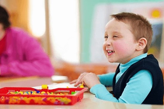 5 biểu hiện của trẻ chậm phát triển trí tuệ, chỉ cần mắc một trong số đó cũng không thể lơ là