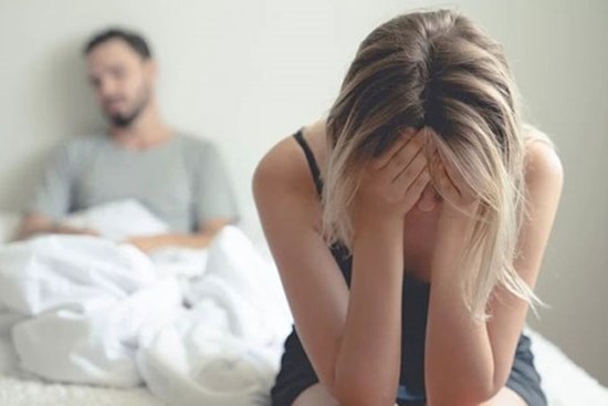 Bạn trai đổ lỗi quan hệ với bạn gái phải sử dụng thuốc cường dương, cô gái đăng đàn nhờ dân mạng tư vấn