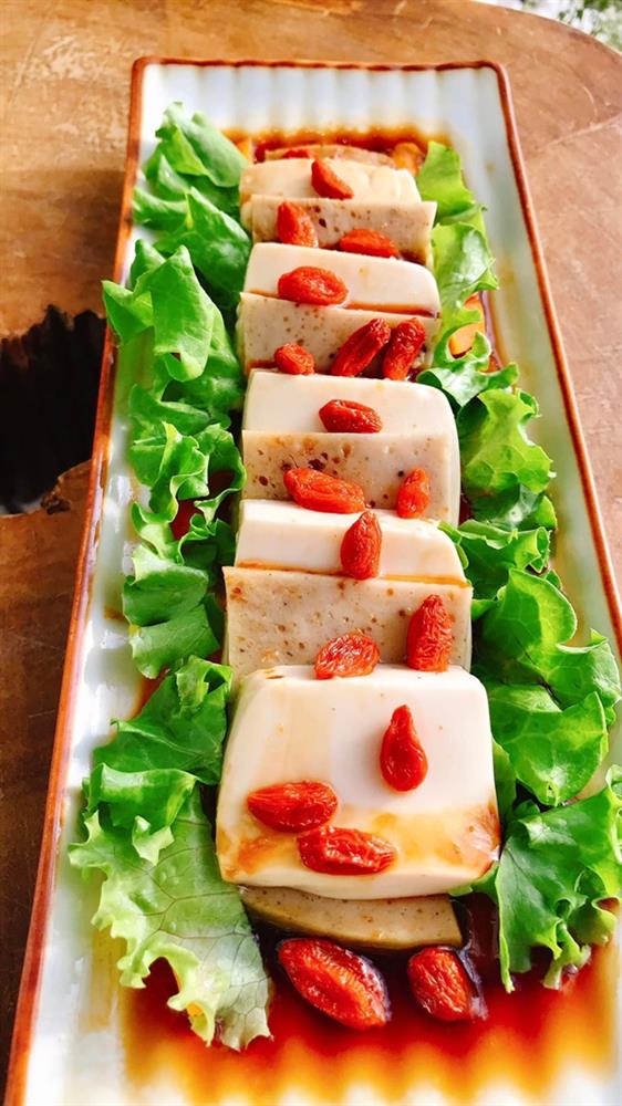 Gợi ý mâm cơm chay tháng Phật đản đẹp mắt, đơn giản mà vẫn đảm bảo dinh dưỡng-18