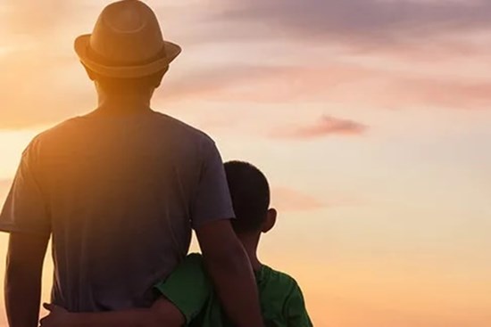 7 kiểu bố ảnh hưởng xấu đến con