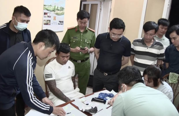 Phát hiện loại ma túy nước vui” rất nguy hiểm-2