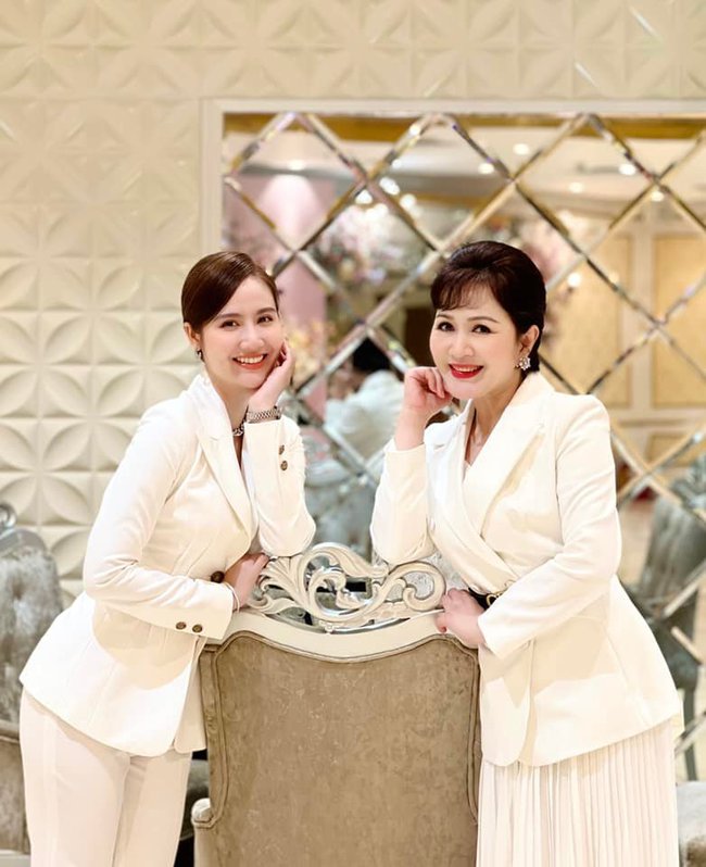 Thương ngày nắng về: Lộ cảnh Trang chủ động đến với bà Nhung, chính thức tha thứ cho mẹ ruột?-6