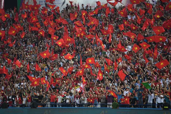 Hà Nội yêu cầu người dân không được mang vật nuôi, loa công suất lớn vào không gian đi bộ hồ Hoàn Kiếm-1