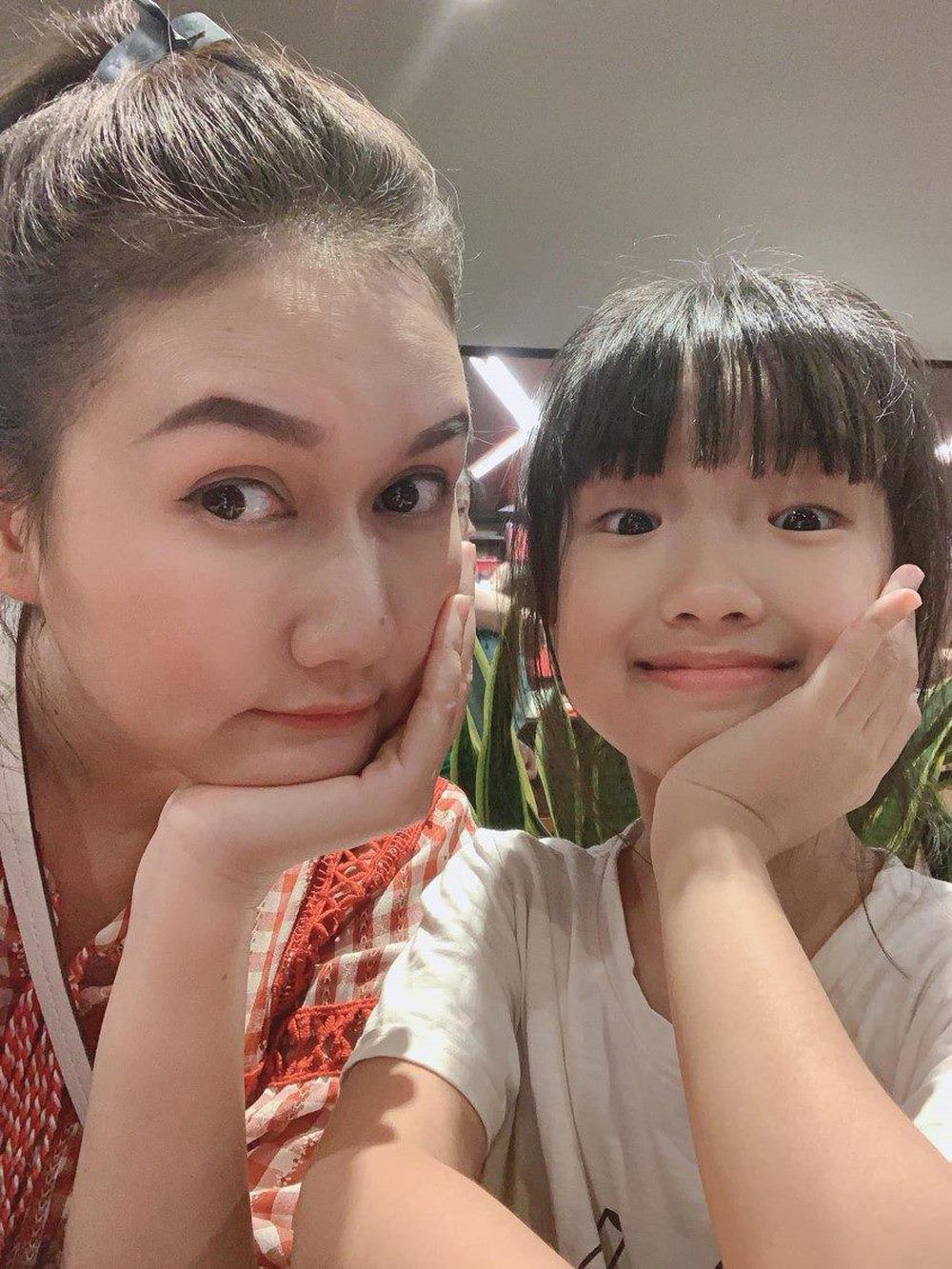 Tình duyên lận đận của Hương Giang: Làm mẹ đơn thân, chia tay sau 5 năm hẹn hò-5