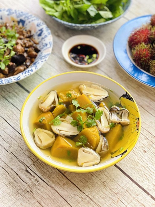 Ngày mai là Lễ Phật đản, chị em tham khảo ngay mâm cơm chay giản dị mà ngon này thôi!-2