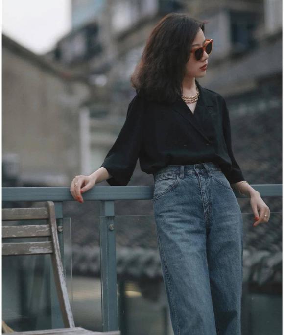 Sơ mi chỉ mặc được với quần âu? Sai rồi, thành thạo 3 kỹ năng phối đồ này, áo sơ mi cũng có thể biến tấu theo nhiều phong cách-5