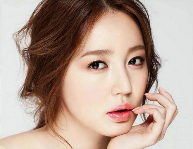 Phụ nữ sở hữu nét phúc tướng này càng về hậu vận càng viên mãn, giàu sang phú quý không ai bằng-1