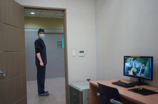 Sinh viên đại học đi phẫu thuật thẩm mỹ rồi tử vong, hé lộ góc khuất về bác sĩ ma trong phòng mổ ở Hàn Quốc-2