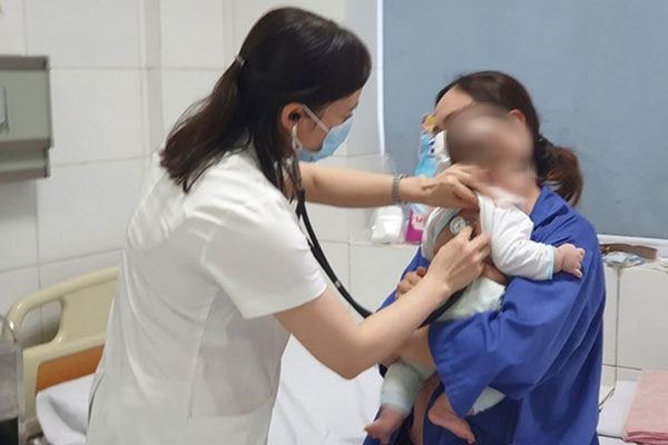 Bác sĩ nói gì về bệnh viêm gan cấp tính với virus SARS-CoV-2?-1