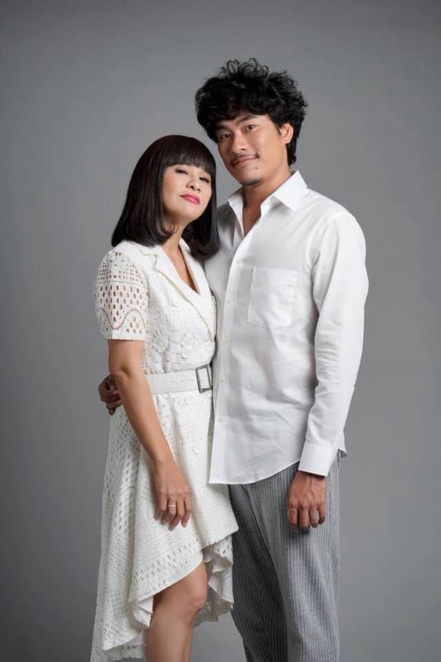 Kiều Minh Tuấn có BST ngôn tình, hứa mồ yên mả đẹp cho Cát Phượng-6