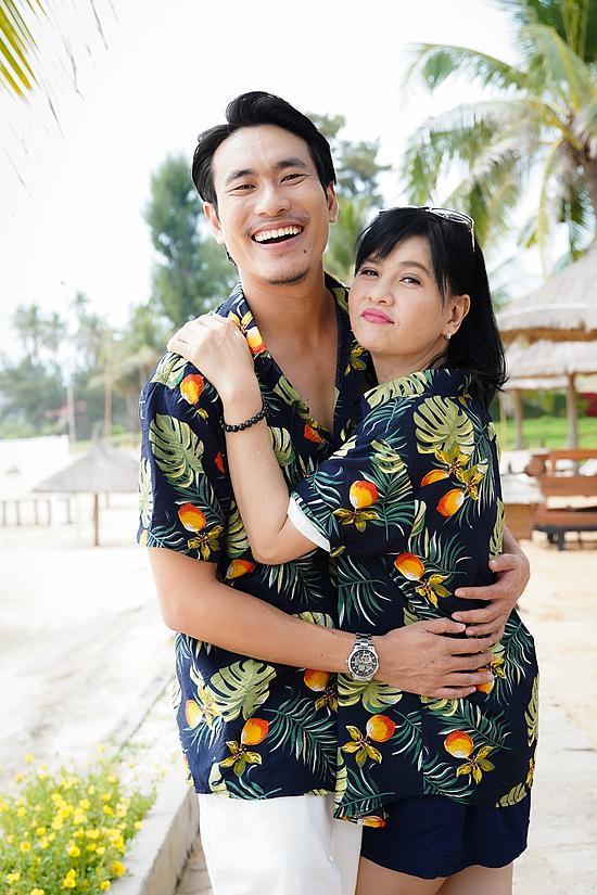 Kiều Minh Tuấn có BST ngôn tình, hứa mồ yên mả đẹp cho Cát Phượng-12