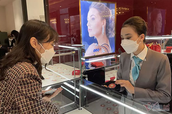 Công an TP HCM kết luận vụ hoa hậu Lã Kỳ Anh trộm đồng hồ Rolex-3