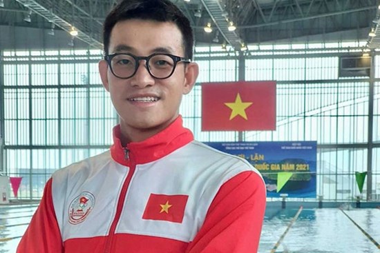 Trưởng phòng cấp cao của Big4 Việt Nam trở thành VĐV SEA Games 31: 18 tuổi bỏ ngang bơi lội để sang Úc du học, 30 tuổi 