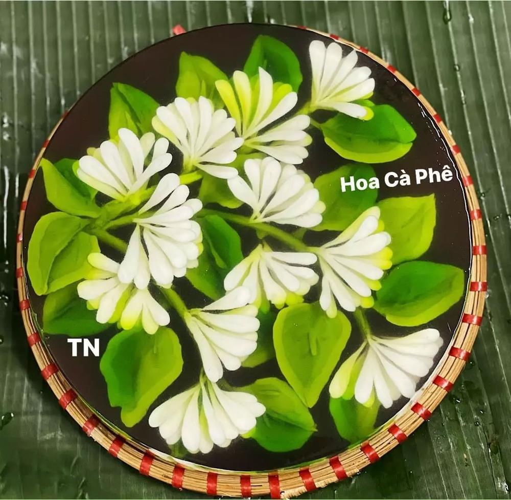 Chiếc bánh thạch rau câu 12 triệu tạo hình chữ S với sắc hoa 3 miền đất Việt-2