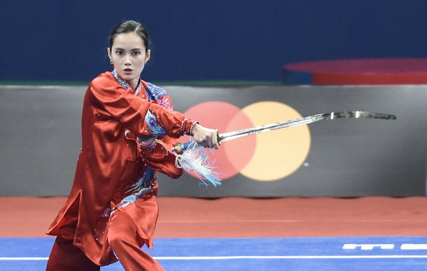 Nhan sắc gây xao xuyến của Nữ thần Philippines” SEA Games năm nay: Con gái đánh võ thì ra vẫn có thể dịu dàng cuốn hút đến thế-10