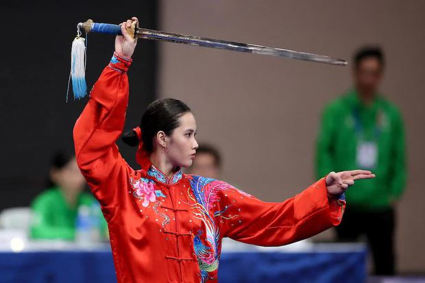 Nhan sắc gây xao xuyến của Nữ thần Philippines” SEA Games năm nay: Con gái đánh võ thì ra vẫn có thể dịu dàng cuốn hút đến thế-9