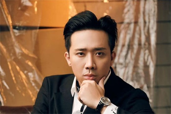 Giữa hai cuộc chia tay đình đám của