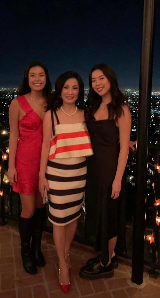 Hai ái nữ nhà Quang Minh - Hồng Đào: Không chỉ sở hữu nhan sắc xinh đẹp, cuốn hút mà còn tài giỏi, tự lập-8