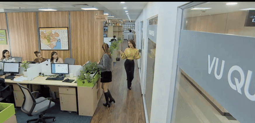 Quỳnh Nga sexy táo bạo có thừa, style phim mới còn át luôn cả nữ chính-15