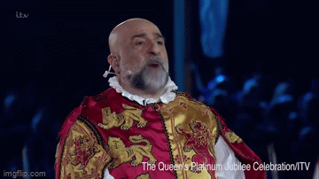 Biểu cảm độc lạ của Nữ hoàng Anh trong sự kiện đầu tiên mừng đại lễ Bạch Kim gây bão truyền thông-7