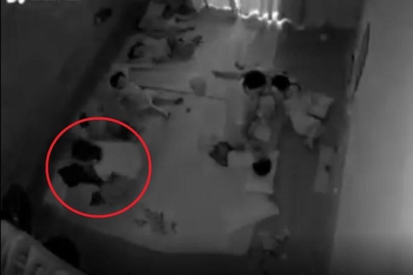 Vụ trẻ mầm non bị bịt đầu bằng túi ni lông: Chủ nhóm trẻ là người thực hiện-1