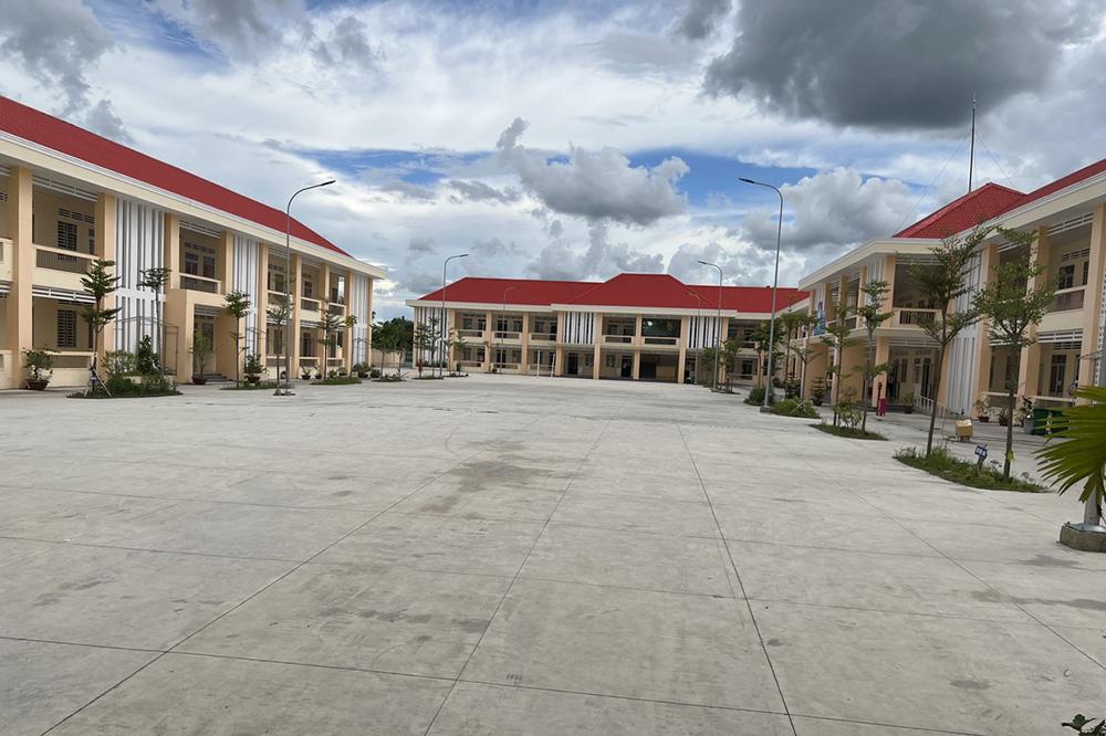 Học sinh lớp 9 ở Cần Thơ bị bảo vệ trường đánh gãy xương hàm-2