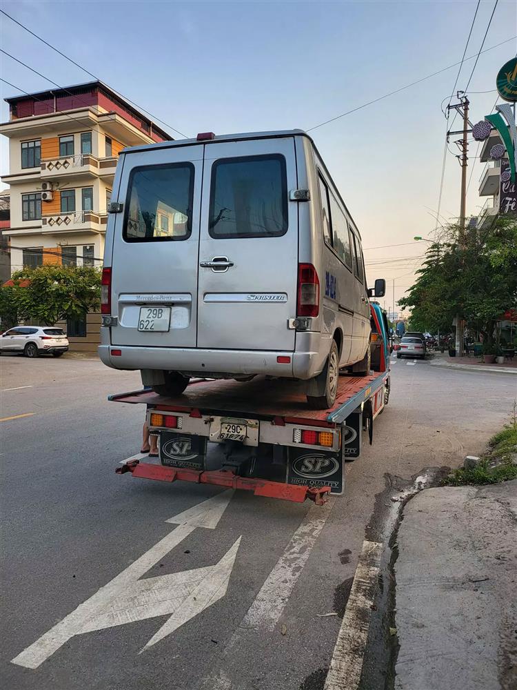 Vụ người tử vong không nguyên vẹn, tìm ra ô tô gây tai nạn rồi bỏ chạy-1