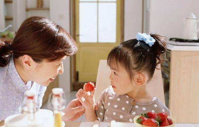 Cha mẹ đừng vội mừng khi con nghe lời răm rắp: Đó là THẤT BẠI LỚN, người thông minh phải dạy con nói được từ này!-3