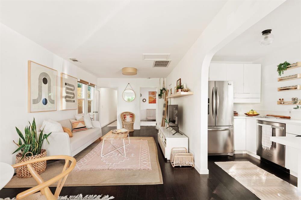 Căn nhà nhỏ có mặt tiền bé tí hạt tiêu, không gian ấm cúng và khu vườn ngoài trời đầy thư giãn-4