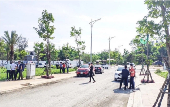 Chơi tất tay giữa cơn sốt, nhà đầu tư F0 sập bẫy, ôm đất không thể giao dịch-1