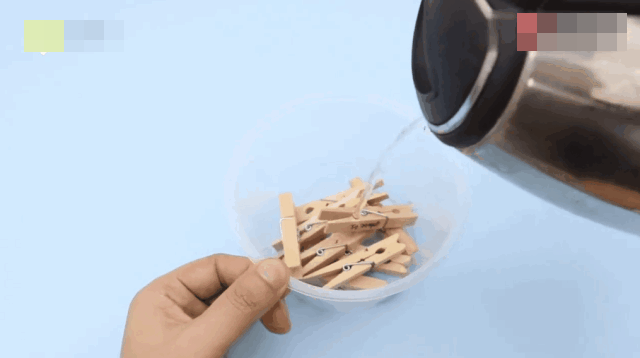 Dùng kẹp gỗ vào quạt điện có hiệu quả tốt, giúp tiết kiệm tiền điện mỗi năm-1