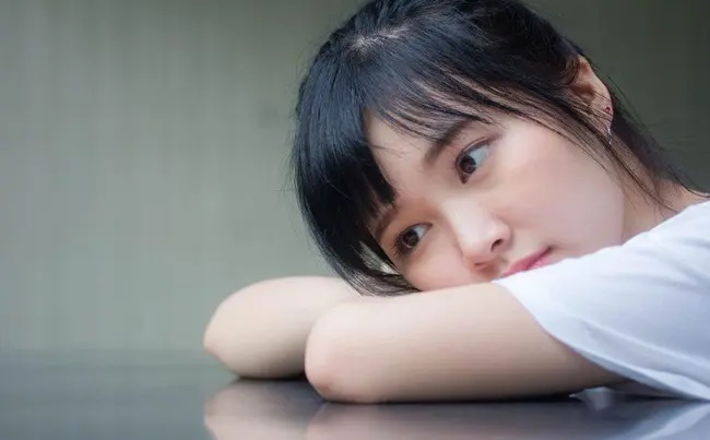 Bé gái 7 tuổi ngực phát triển như người lớn: Bác sĩ chỉ ra 8 loại thực phẩm là nguyên nhân, số 3 bé nào cũng thích cần nghiêm khắc cấm con ăn!-2