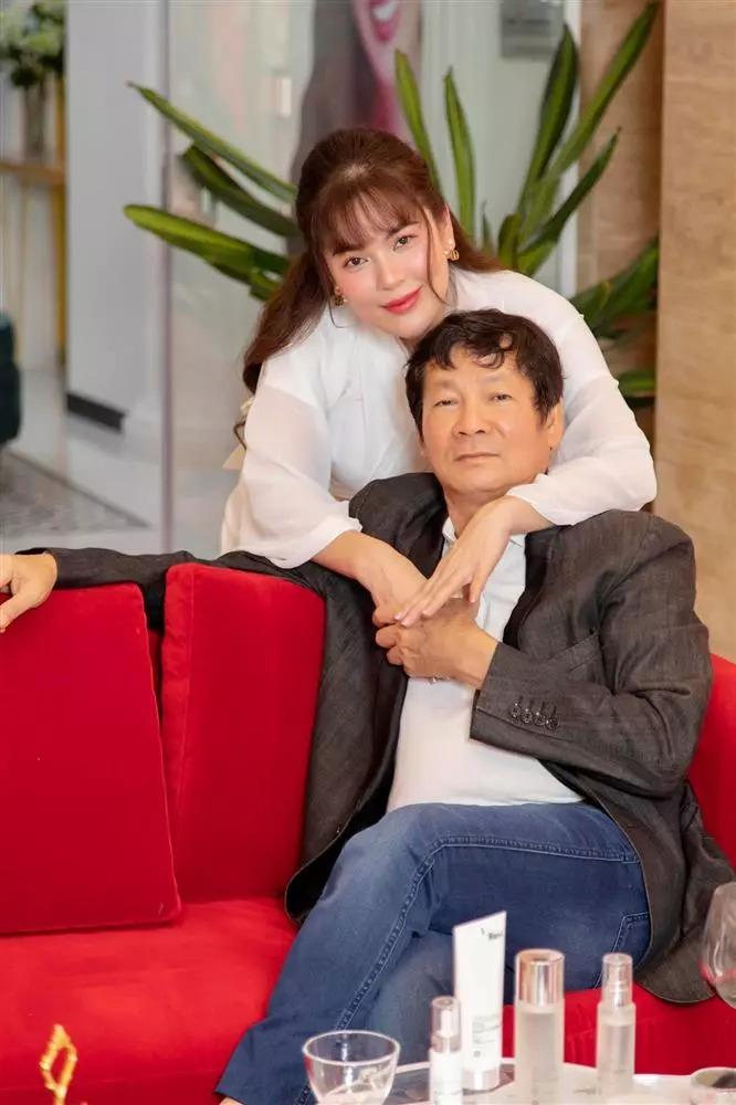 Hoa hậu Phương Lê đột ngột thông báo ly hôn chồng đại gia-1