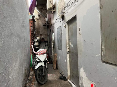 TPHCM: Điều tra vụ gia đình 3 người chết, 1 người nguy kịch trong phòng trọ-2