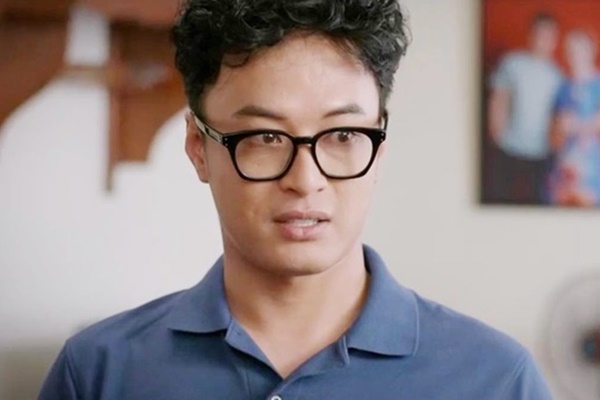 Thương ngày nắng về tập 21: Bà Nga ngất xỉu khi xem clip của Khánh, Đức đòi ly hôn mặc kệ 2 con nhỏ-7