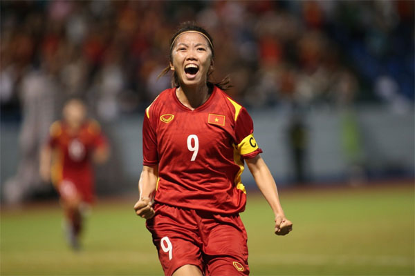 Loá mắt trong căn hộ sang trọng, oshin cuỗm tiền gia chủ sắm dế-2