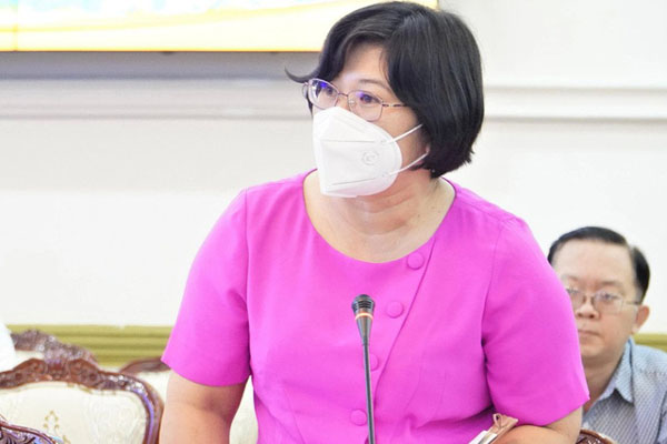 Người phụ nữ về hưu bốc được biển siêu vip, nhiều người trả giá gấp 3 vẫn không mua được-3