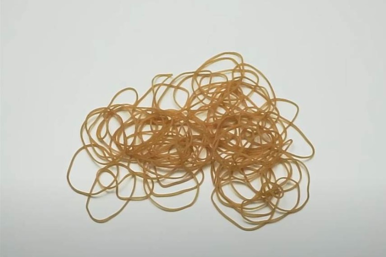 Chỉ vài sợi dây chun có thể xua đuổi kiến, hiệu quả hơn cả thuốc xịt-2