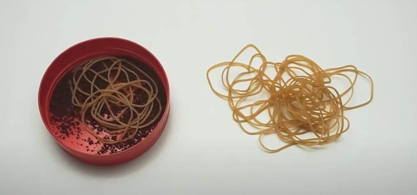 Chỉ vài sợi dây chun có thể xua đuổi kiến, hiệu quả hơn cả thuốc xịt-5