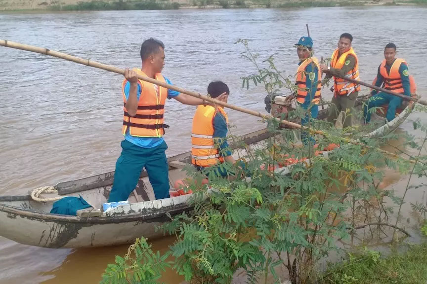 Tắm sông, bé gái bị nước cuốn trôi tử vong-1