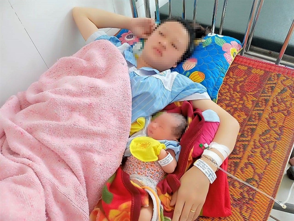 6 nhân viên y tế nửa đêm lao tới bệnh viện hiến máu, cứu sản phụ qua cơn nguy kịch-1