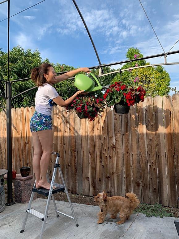 Ngọc Anh 3A khoe khu vườn tự tay chăm bón trong không gian sống ở Mỹ-6