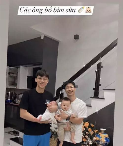 Tiền đạo Công Phượng cuối cùng cũng chịu để lộ mặt quý tử-1