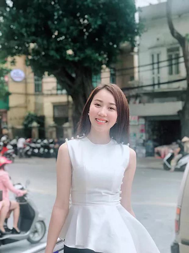 Nhan sắc trái ngược của 2 người đẹp Việt vướng tin đồn yêu tiền đạo Tiến Linh-5