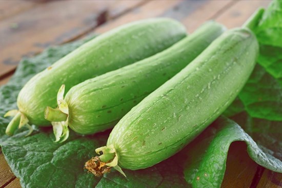 Mua mướp đừng tham quả to, cứ nhìn 4 điểm này biết ngay quả nào ngon ngọt