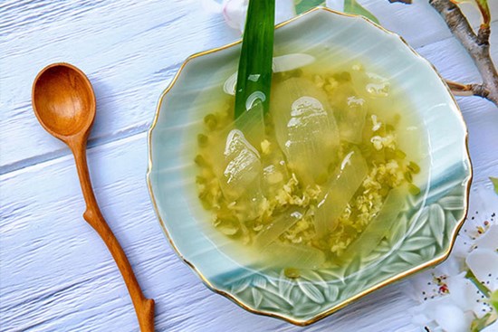 Chị em bỏ túi ngay 3 cách nấu chè nha đam thanh mát, giúp đẹp da, giải nhiệt ngày hè