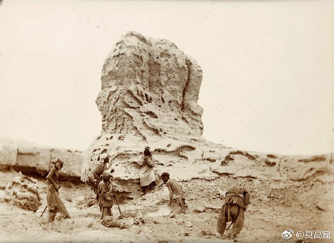 Bí ẩn Ngọc Môn Quan - Vén màn sự thật về lời đồn hồn ma trấn yểm lối vào Lop Nur-4