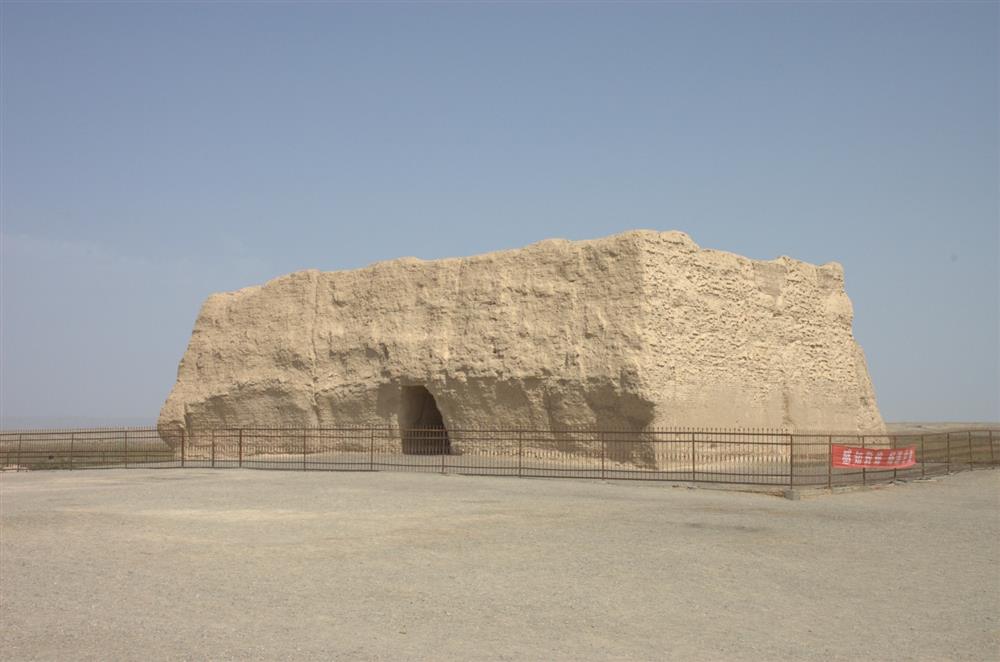 Bí ẩn Ngọc Môn Quan - Vén màn sự thật về lời đồn hồn ma trấn yểm lối vào Lop Nur-11