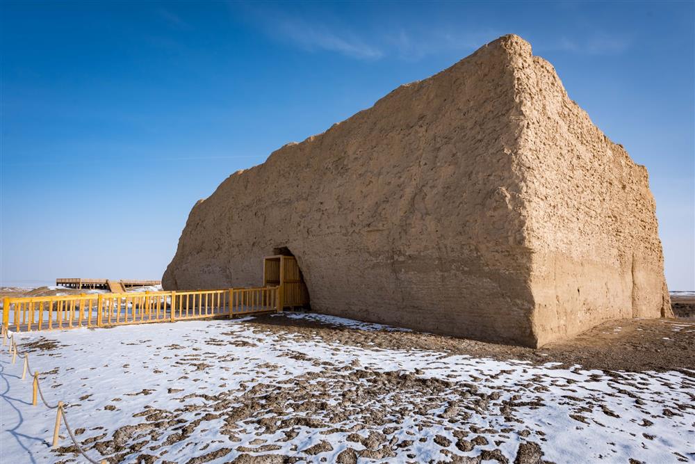 Bí ẩn Ngọc Môn Quan - Vén màn sự thật về lời đồn hồn ma trấn yểm lối vào Lop Nur-12